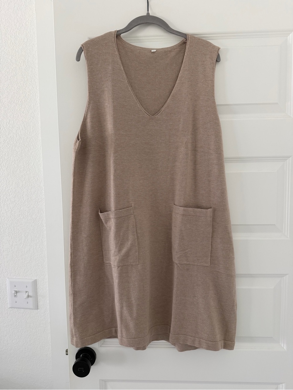 Amazon Sleeveless V-Neck Pocket Knit Dress in Taupe